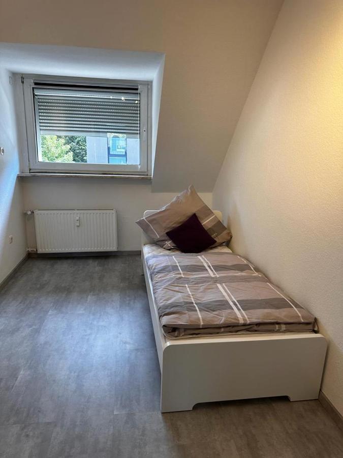 A&V Apartments Wunderschoene Rheinblick Wohnung Zum Entspannen Apt Ela Duisburg Exterior photo